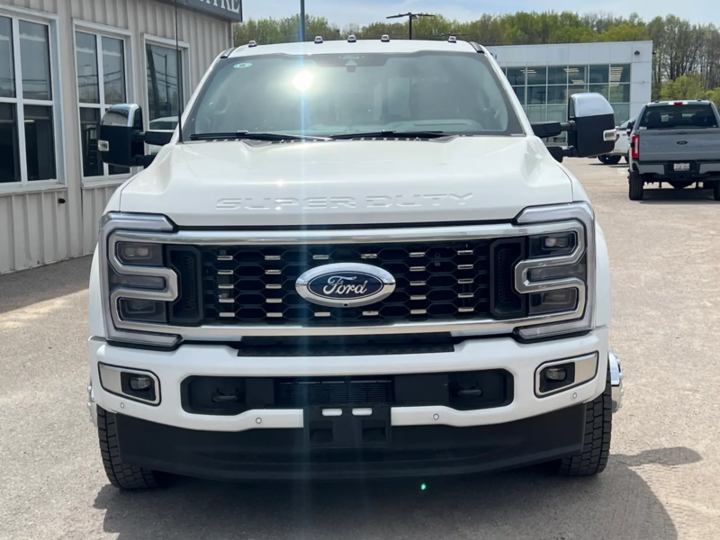 2025 Ford Super Duty F450